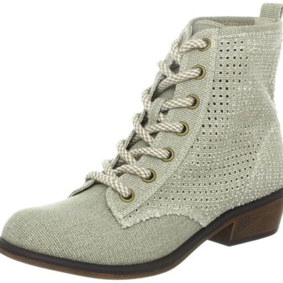 Dirty Laundry Shoes - DIRTY LAUNDRY Green Ankle Boots Size 9 1/2